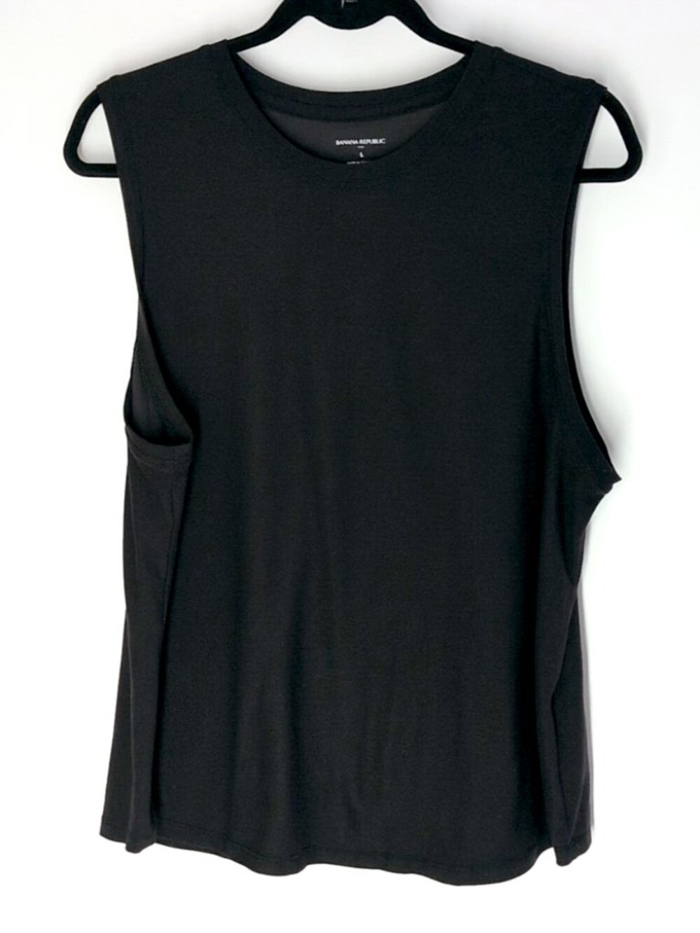 Banana Republic black knit crew neck tank L sleeveless